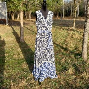 Gabby Skye Navy and Ivory Floral Maxi Dress